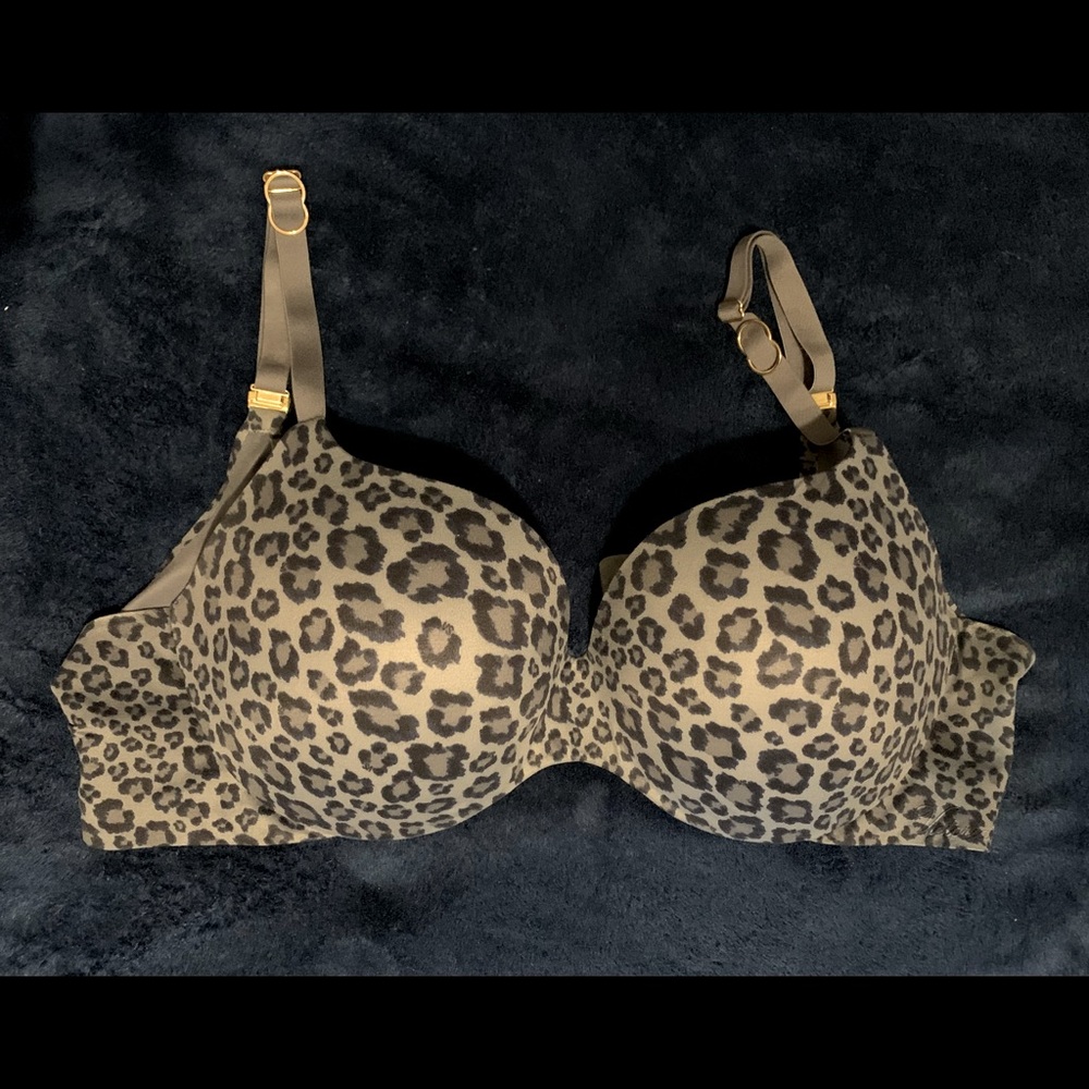 Victoria secret size 40C